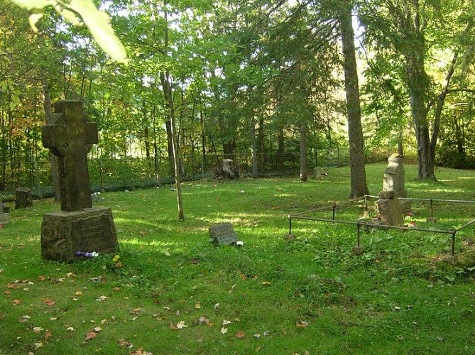 Great Lakes Forestry Centre Arboretum , Canada